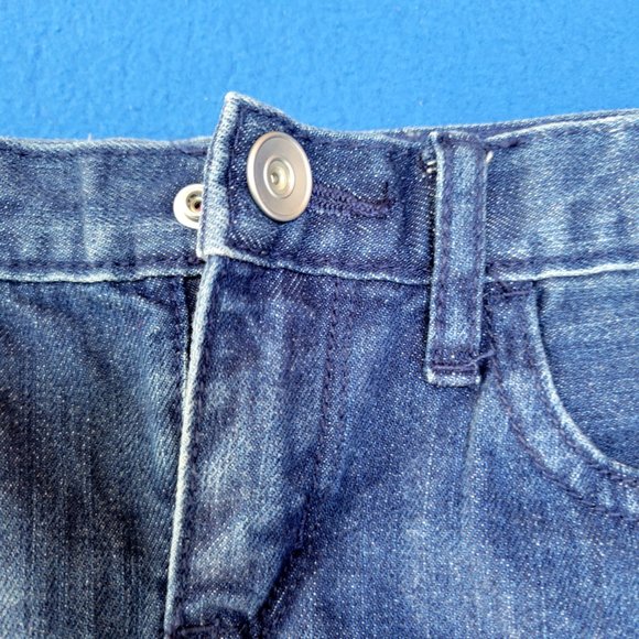 The Children's Place - Girls Denim Skirt - Size 6X/7 - Picture 4 of 5